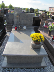 Pomnik (85)-granirex.pl