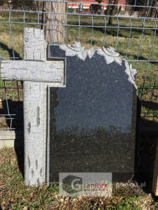 Tablica z rzeźbą 2