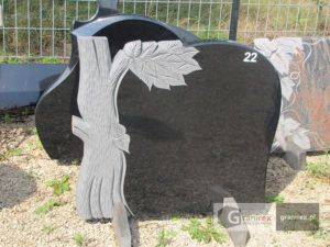 Tablica z rzeźbą 20