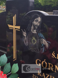 Tablica z rzeźbą 8